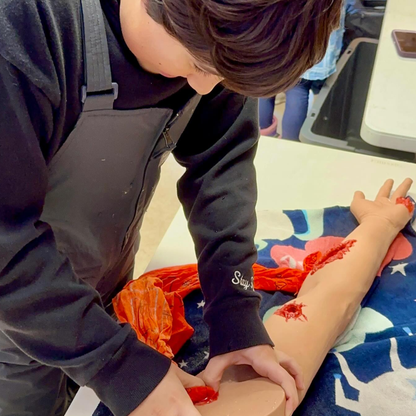 Classroom/Co-op - First Aid Training Online Course (Free 1 Medic-Multi Tool with Quick Draw Case)